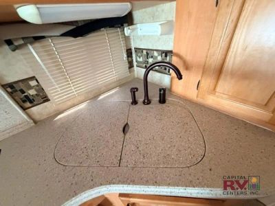 2009 Jayco Seneca HD — photo 21 view