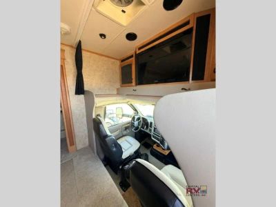 2009 Jayco Seneca HD — photo 9 view