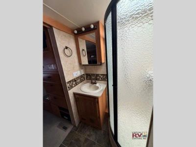 2009 Jayco Seneca HD — photo 24 view