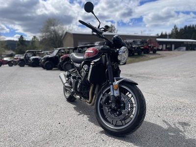 2023 Kawasaki Z900RS - Photo 2