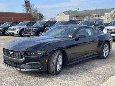 2026 Ford Mustang — photo 7 view