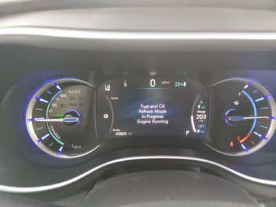 2023 Chrysler Pacifica — photo 14 view