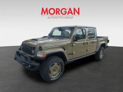 2026 Jeep Gladiator — photo 9 view