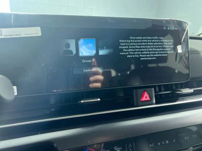 2026 Kia Carnival — photo 25 view