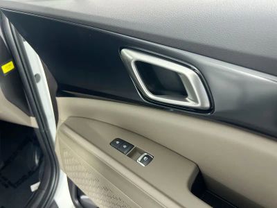 2026 Kia Carnival — photo 32 view