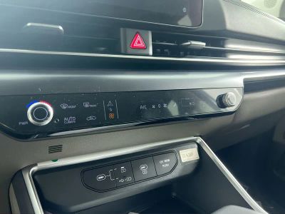 2026 Kia Carnival — photo 24 view