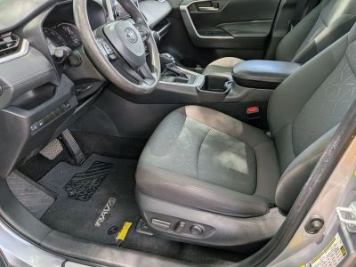 2024 Toyota RAV4 - Photo 12