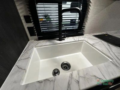 2022 Forest River RV Ozark — photo 18 view