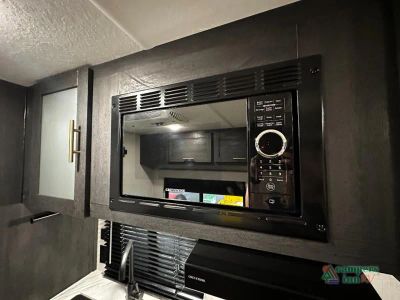 2022 Forest River RV Ozark — photo 22 view