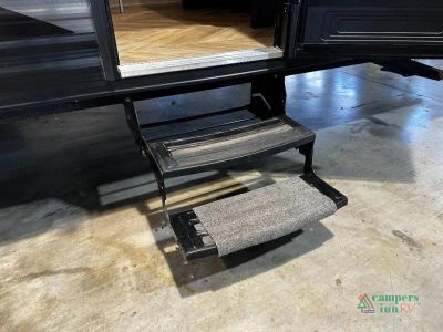 2022 Forest River RV Ozark — photo 10 view