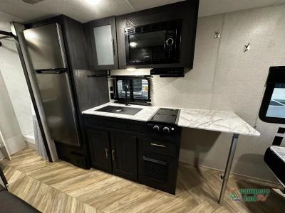 2022 Forest River RV Ozark — photo 16 view