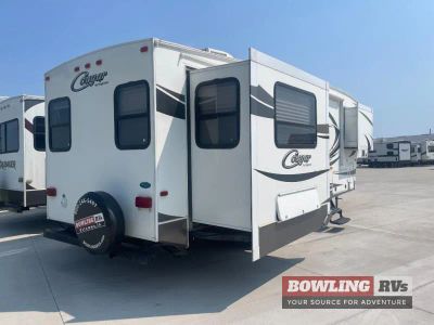 2012 Cougar X-Lite 29RES — interior view