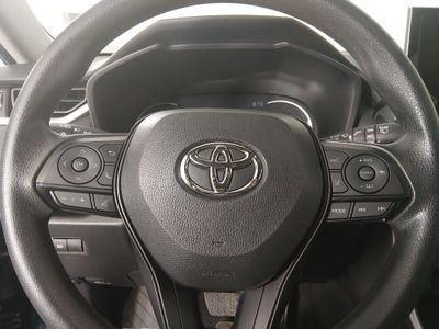 2024 Toyota RAV4 - Photo 12