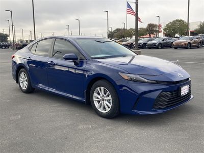 2026 Toyota Camry - Photo 3