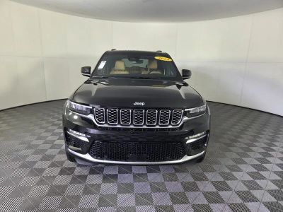 2024 Jeep Grand Cherokee — rear three-quarter view
