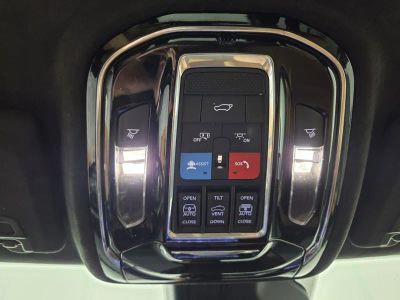 2024 Jeep Grand Cherokee — photo 16 view