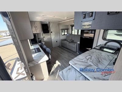 2025 Coachmen RV Apex Ultra-Lite - Photo 5