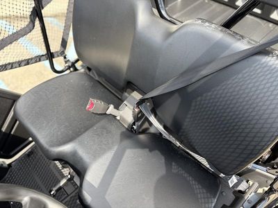 2025 Honda Pioneer 520 - Photo 7