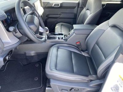 2026 Ford Bronco — photo 12 view