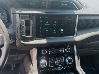 2023 GMC Yukon — photo 10 view