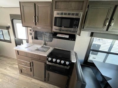 2021 Jayco Jay Flight SLX 8 - Photo 10