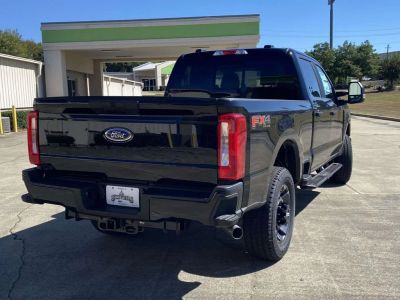 2026 Ford Super Duty - Photo 3