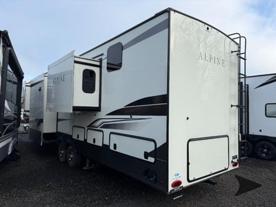 2023 Keystone RV Alpine - Photo 4