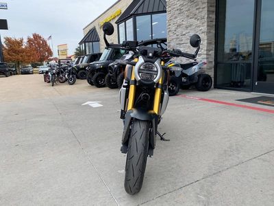 2026 Suzuki GSX-8T - Photo 3