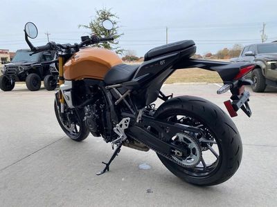 2026 Suzuki GSX-8T - Photo 4