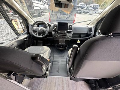 2026 Thor Motor Coach Tellaro Sport - Photo 5