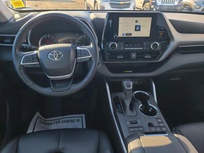 2023 Toyota Highlander - Photo 16