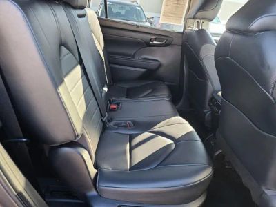2023 Toyota Highlander - Photo 18