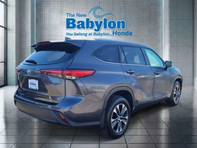 2023 Toyota Highlander - Photo 4