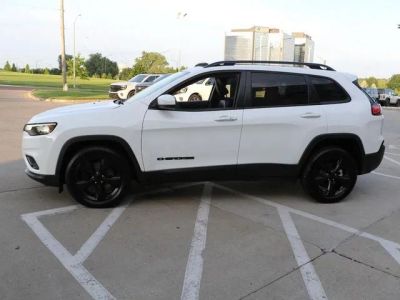 2021 Jeep Cherokee — rear three-quarter view