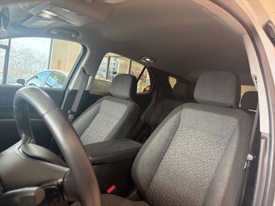 2022 Chevrolet Equinox LT - Photo 10
