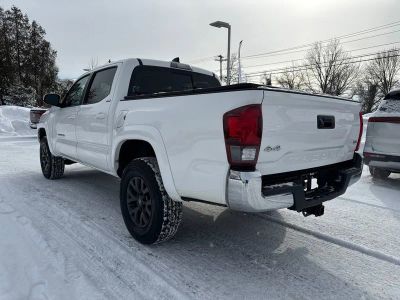 2023 Toyota Tacoma - Photo 6