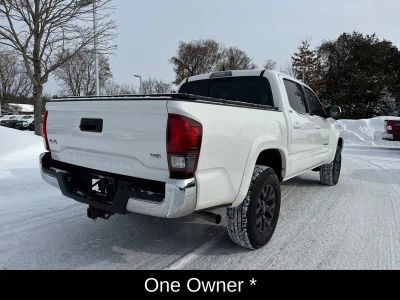 2023 Toyota Tacoma - Photo 8