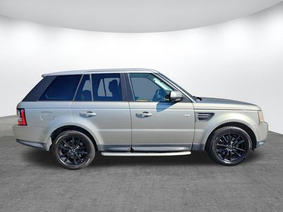 2013 Land Rover Range Rover Sport — side profile view