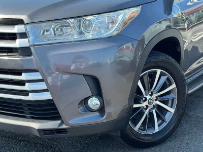2018 Toyota Highlander — detail view