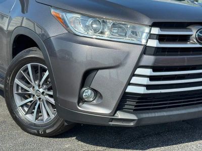2018 Toyota Highlander — rear three-quarter view