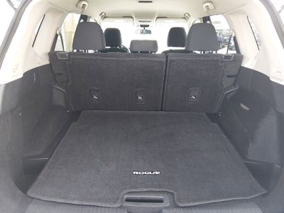 2024 Nissan Rogue — photo 11 view