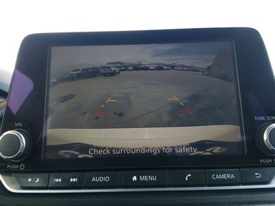2024 Nissan Rogue — photo 16 view