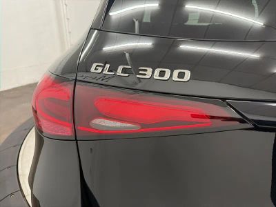 2026 Mercedes-Benz GLC - Photo 8