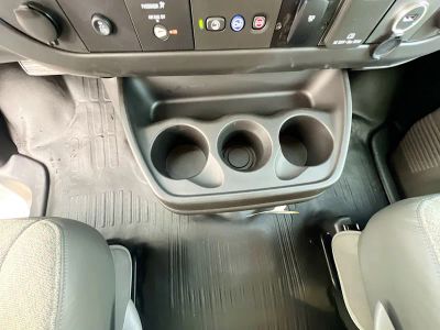 2022 Chevrolet Express 3500 — photo 21 view