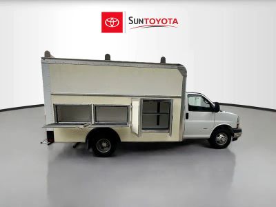 2022 Chevrolet Express 3500 — photo 32 view