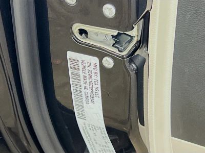 2023 Chrysler Pacifica — photo 22 view