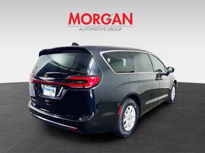 2023 Chrysler Pacifica — engine compartment view