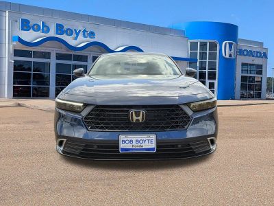 2026 Honda Accord Hybrid - Photo 2