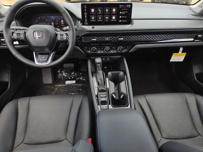 2026 Honda Accord Hybrid - Photo 9