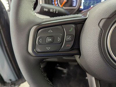 2026 Jeep Wrangler — photo 19 view